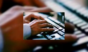 Merkdiefstal op internet kost hotels miljarden