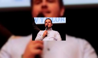 Niek van den Adel Hotello of the Year