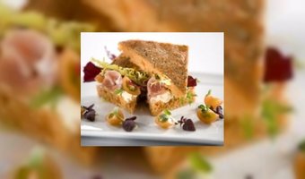 Focaccia met Italiano roomkaas en Parmaham