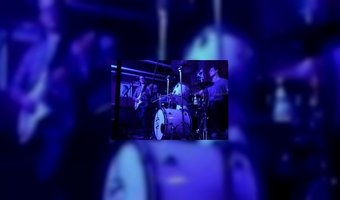 Livemuziek in het café