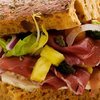 Focaccia met roomkaas en balsamico