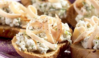 Kipcrostini