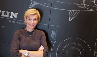 Interview: “Gasten krijgen een warm onthaal, al komen ze voor kibbeling”