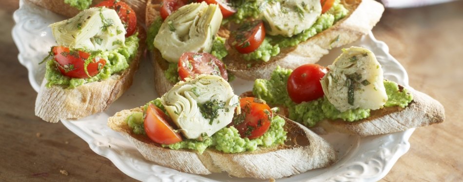 Crostini met artisjok