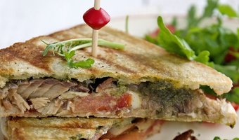 Makreeltosti