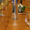 Honderden vluchtelingen genieten van eindejaarsdiner in Hilton