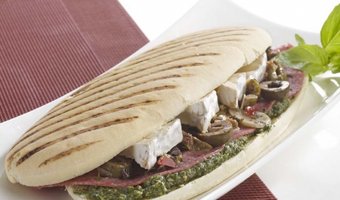 Panini met salami