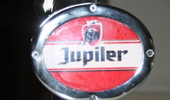 Meer omzet voor AB InBev door duurder bier