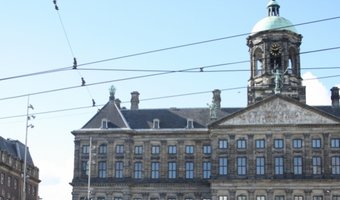 Amsterdam investeert miljoenen in groei van de stad en beheersen van drukte