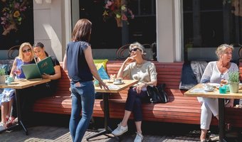 Coffeelicious Dordrecht heeft eindelijk terras