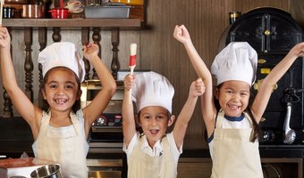 Hotel laat kinderen voor hun ouders koken