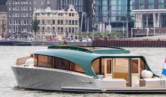 Unieke boot voor Sir Adam Hotel