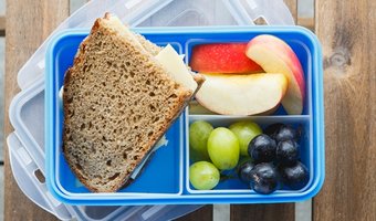 Wat eet men wereldwijd tijdens de lunch?