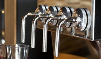 Cafés Breda negeren alcoholregels minderjarige gasten