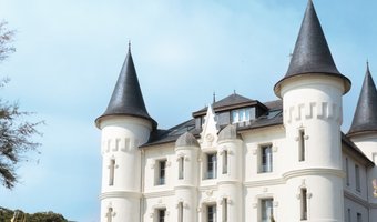 Louvre Hotels Group neemt Hôtels & Préférence over