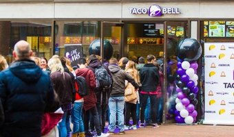 Lange rijen bij opening Taco Bell Breda