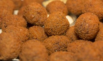 Snackbar populairste eetgelegenheid tijdens carnaval