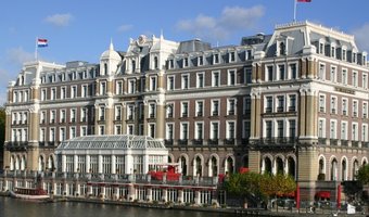 'Amstel hotel staat te koop'