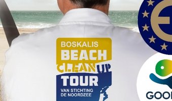 Chefs ruimen het strand én menukaarten op