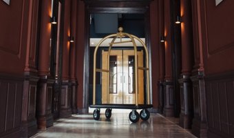 Hotel Arnhem Centraal gesloten door burgemeester