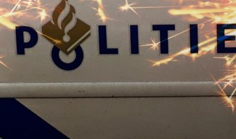 Video: deur van lunchroom opgeblazen met vuurwerkbom