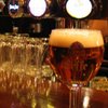 Dit café geeft gratis bier weg