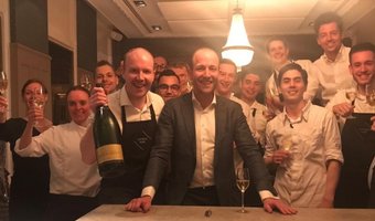 Joey de Kruijf geslaagd voor Meesterproef SVH Meestergastheer