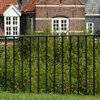 Boetiekhotel en restaurant in hedendaagse woonwinkel