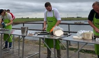 Joost Deurloo is Nederlands Kampioen Oestersteken