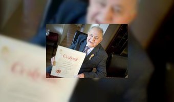 Oorkonde voor oud cafébaas Jan den Ronden