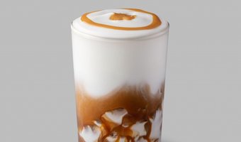 Met je hoofd in de wolken door de nieuwe macchiato's van Starbucks