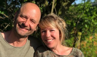 “Met wellness en diner erbij werken we 80 uur per week” 