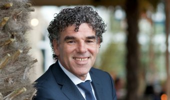 Fletcher opent hotels en restaurants