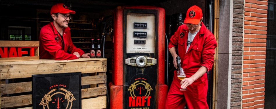 Naft bier wint gold award op internationale bierverkiezing