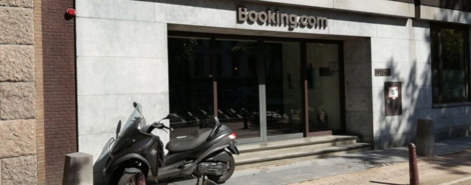Booking.com keert bonus uit, Tweede Kamer is boos