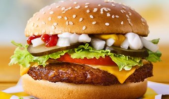 McDonald’s lanceert McPlant, haar eerste plantaardige rundvleesalternatief