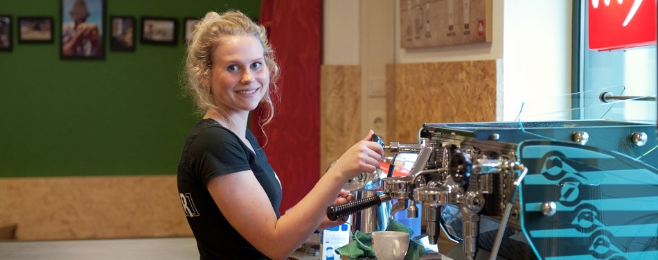 CBS: Minste loonstijging in de horeca in eerste kwartaal