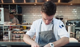 ABN Amro: Krapte arbeidsmarkt in horeca neemt af