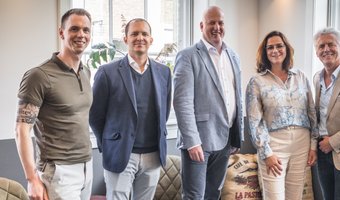 JRE pers- & partnerlunch 2022 in restaurant Ledeboer geslaagd