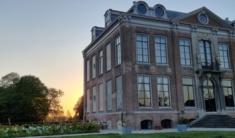 B&B Huis der Boede serveert ontbijt met meerdere gangen in voormalig verpleeghuis 