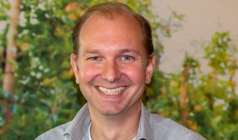 Hotelmanagers welkom in de zorg: "Het denken vanuit de gast is niet anders in de ouderenzorg"