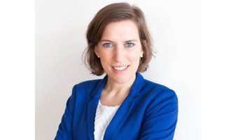 Gastdocent Anna Heijker doceert over de ideale salespitch tijdens HotelSummit 2022
