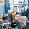 Harald Droste opent Café Coberco in Enschede