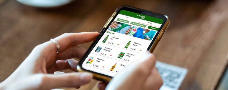 Sligro lanceert nieuwe oplossingen voor caféondernemers: QR-bestellen en Tafel reserveren