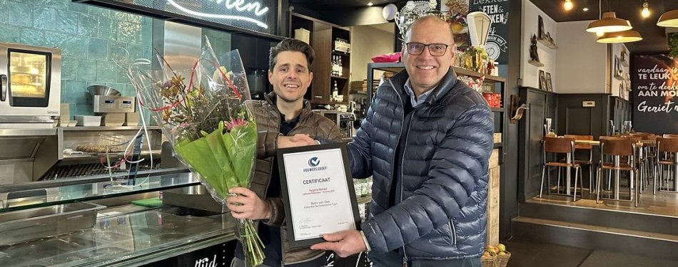 Eetwinkel De Hollandsche Tuyn wint Hygiëne Bokaal