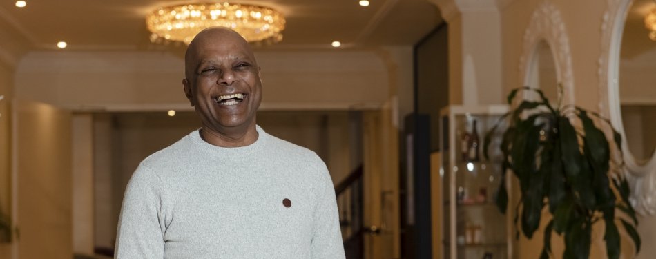 Ondernemer Lenny Balkissoon verbouwde twee kerken tot hotels