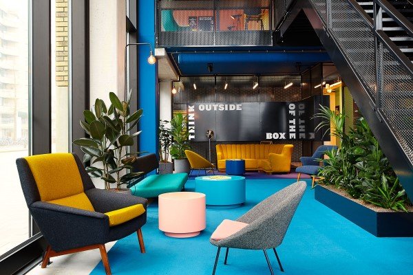 The Social Hub Eindhoven stelt hotelkamers beschikbaar voor economisch daklozen