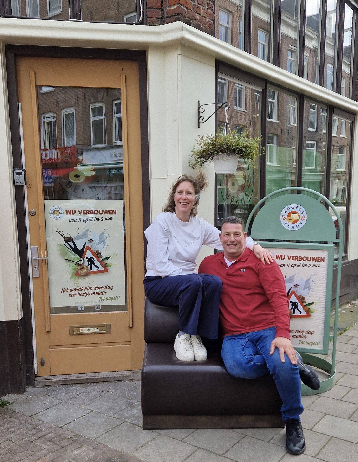 Eerste Amsterdamse Bagels & Beans gaat verbouwen
