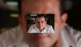 Jonatán Gómez Luna Torres kookt bij Folie Culinaire