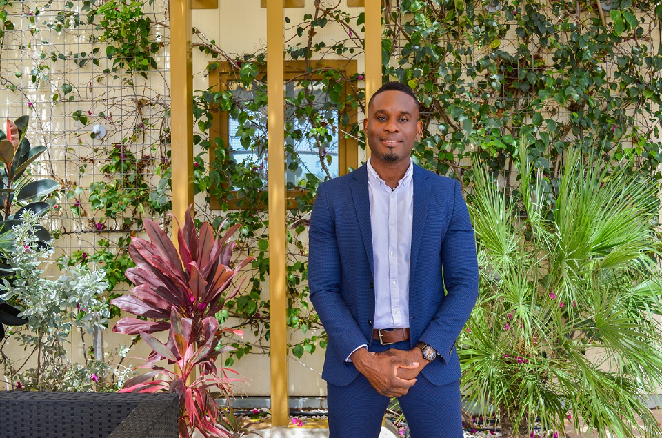 Golden Rock Resort viert tweejarig bestaan en benoemt  Anthony Reid tot general manager